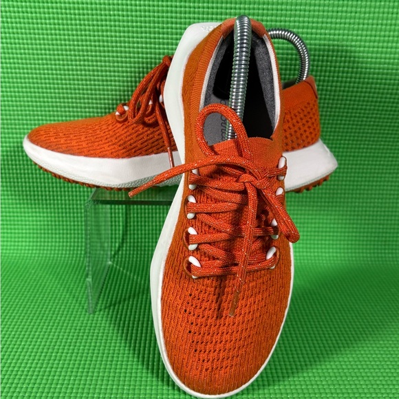 Allbirds Women's Sneakers in Vibrant Orange. Make me an offer - Picture 3 of 9